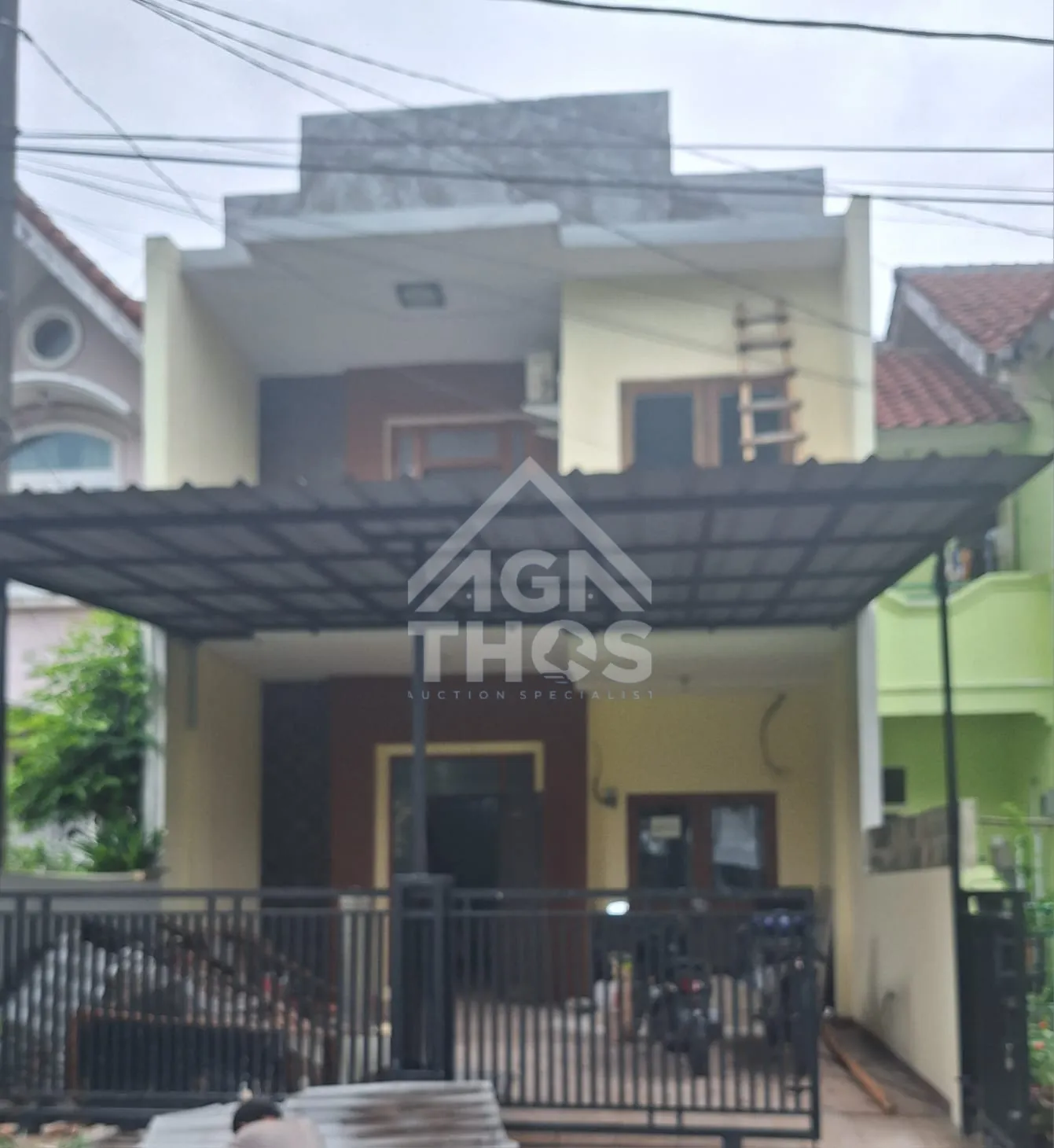 Foto Properti Di Jual Rumah 2 Lantai Siap Huni di Taman Surya 5 Kalideres Jakarta Barat