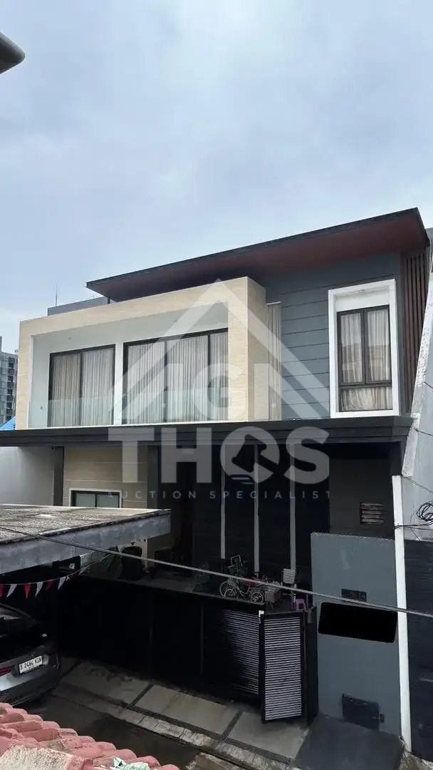 Foto Properti DiJual Rumah 2 Lantai Ada Kolam Renang Siap Huni Di Gunung Sahari Jakarta Pusat