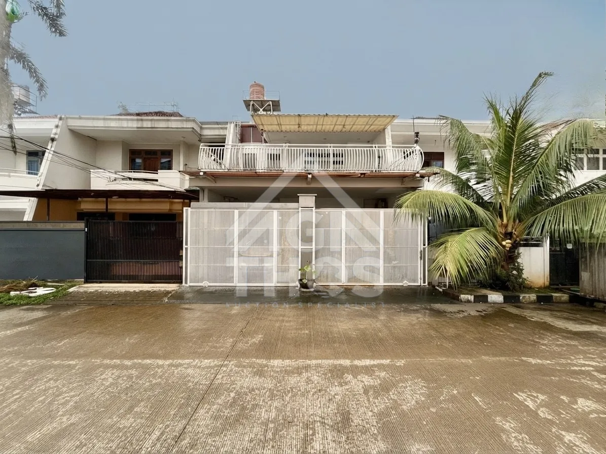 Foto Properti Rumah 2 Lantai di Perumahan Green Garden Kebon Jeruk