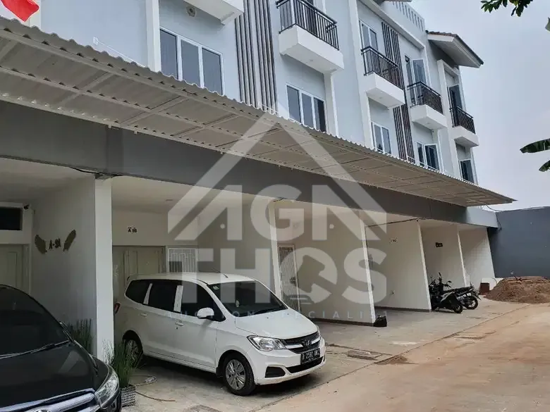 Foto Properti DiJual Rumah 4.5 Lantai Siap Huni Di Perumahan Cendrawasih Residence Cengkareng Jakarta Barat