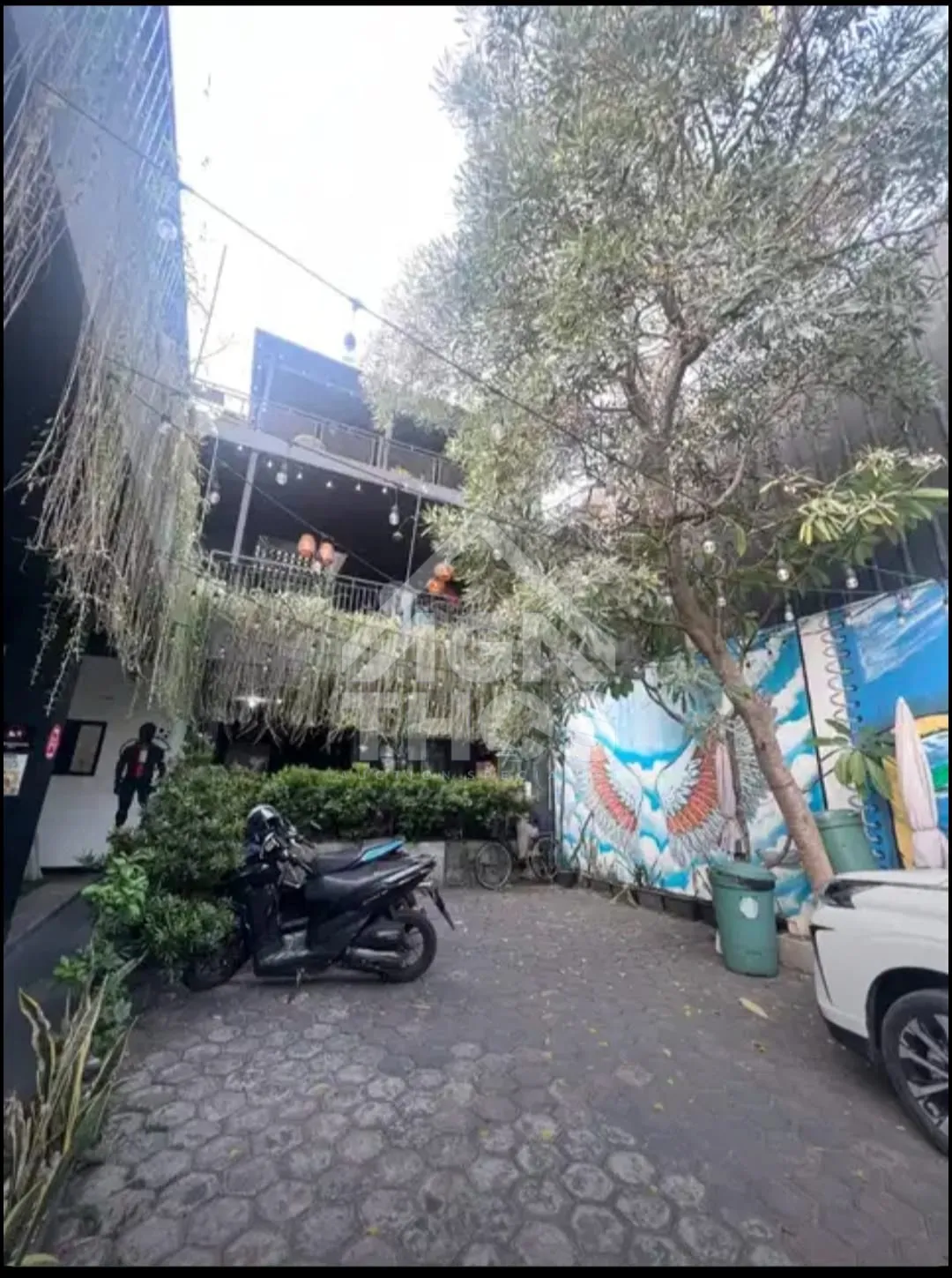 Foto Properti DiJual Cafe 2 Lantai Kekinian Instagramable Di Kebon Bawang Tanjung Priok Jakarta Utara