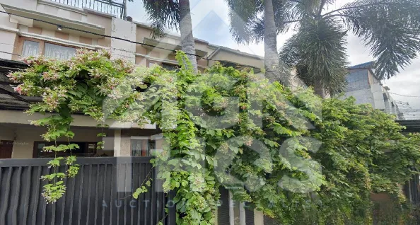 Foto Properti Di Jual Rumah 2 Lantai Jl. Kp. Bugis , Kel. Kembangan Selatan, Kec. Kembangan, Kota Jakarta Barat