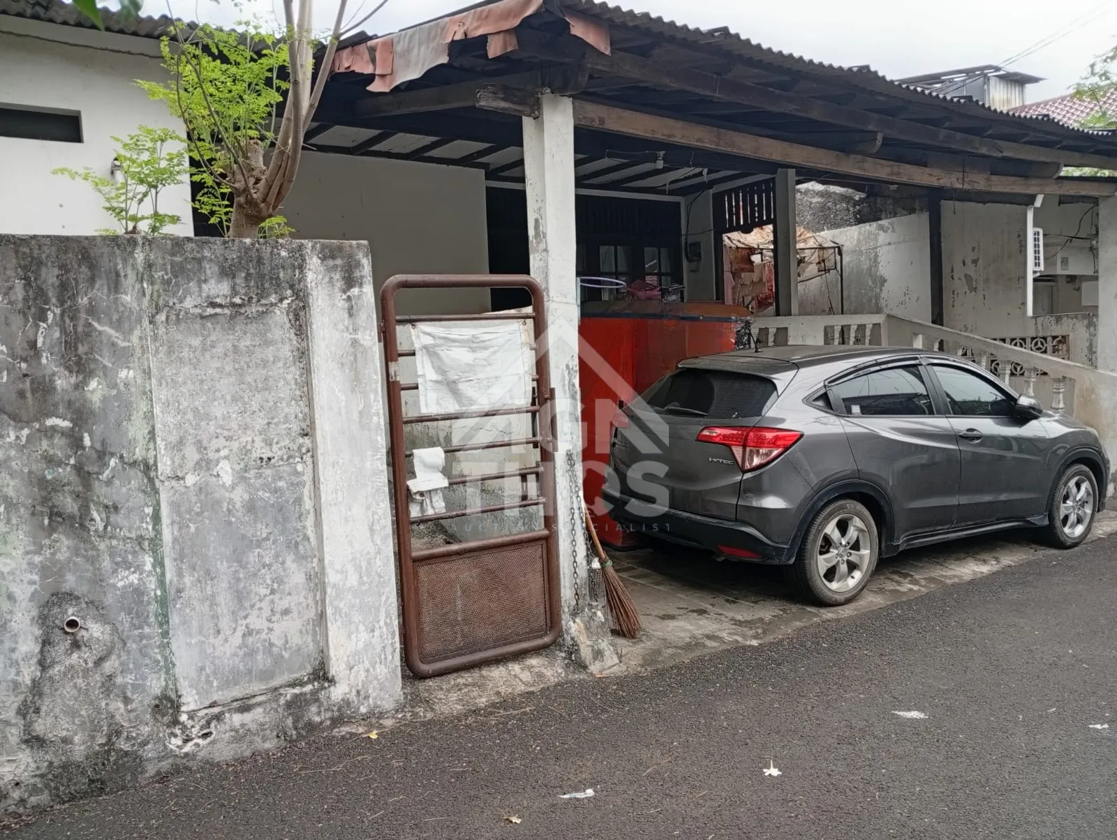 Rumah di Komplek Unilever, Kembangan Kota Jakarta Barat