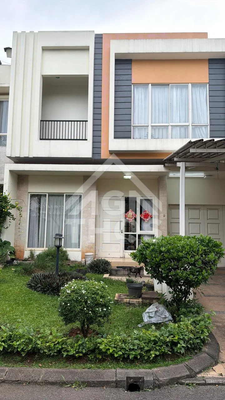 Foto Properti Disewakan rumah 2 lantai di Gading Serpong