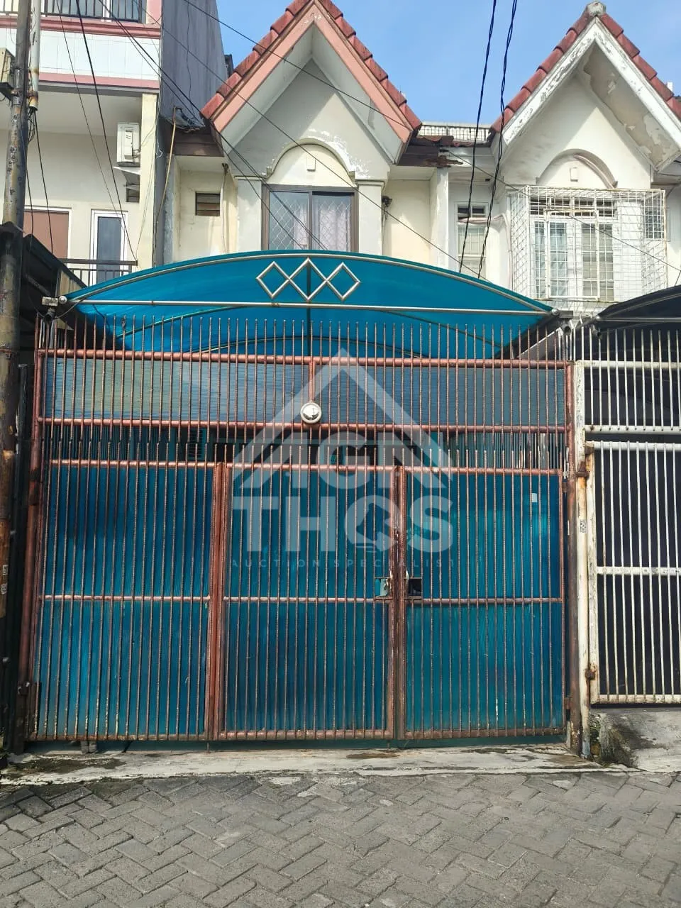 Foto Properti Rumah  2 Lantai di Komplek Taman Palem Lestari