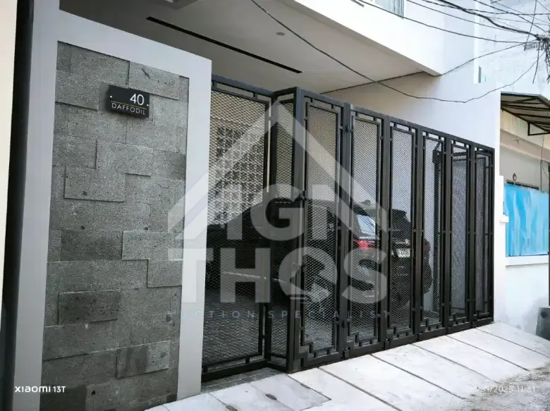 Foto Properti DiJual Rumah 3 Lantai Siap Huni Full Bangunan Baru DiJalan Puspa Gading, Kelapa Gading - Jakarta Utara