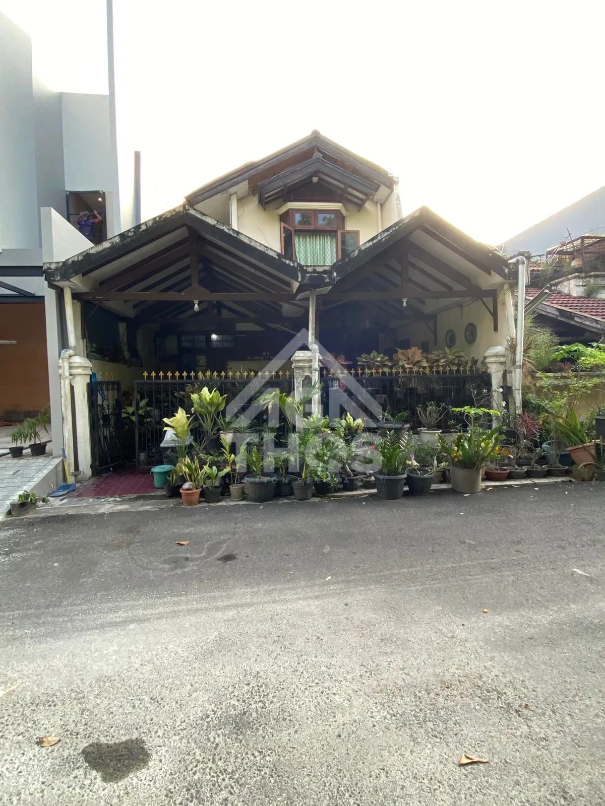 Foto Properti Di Jual Rumah 2 Lantai di Pesanggarahan Permai Petukangan Selatan Jakarta Selatan