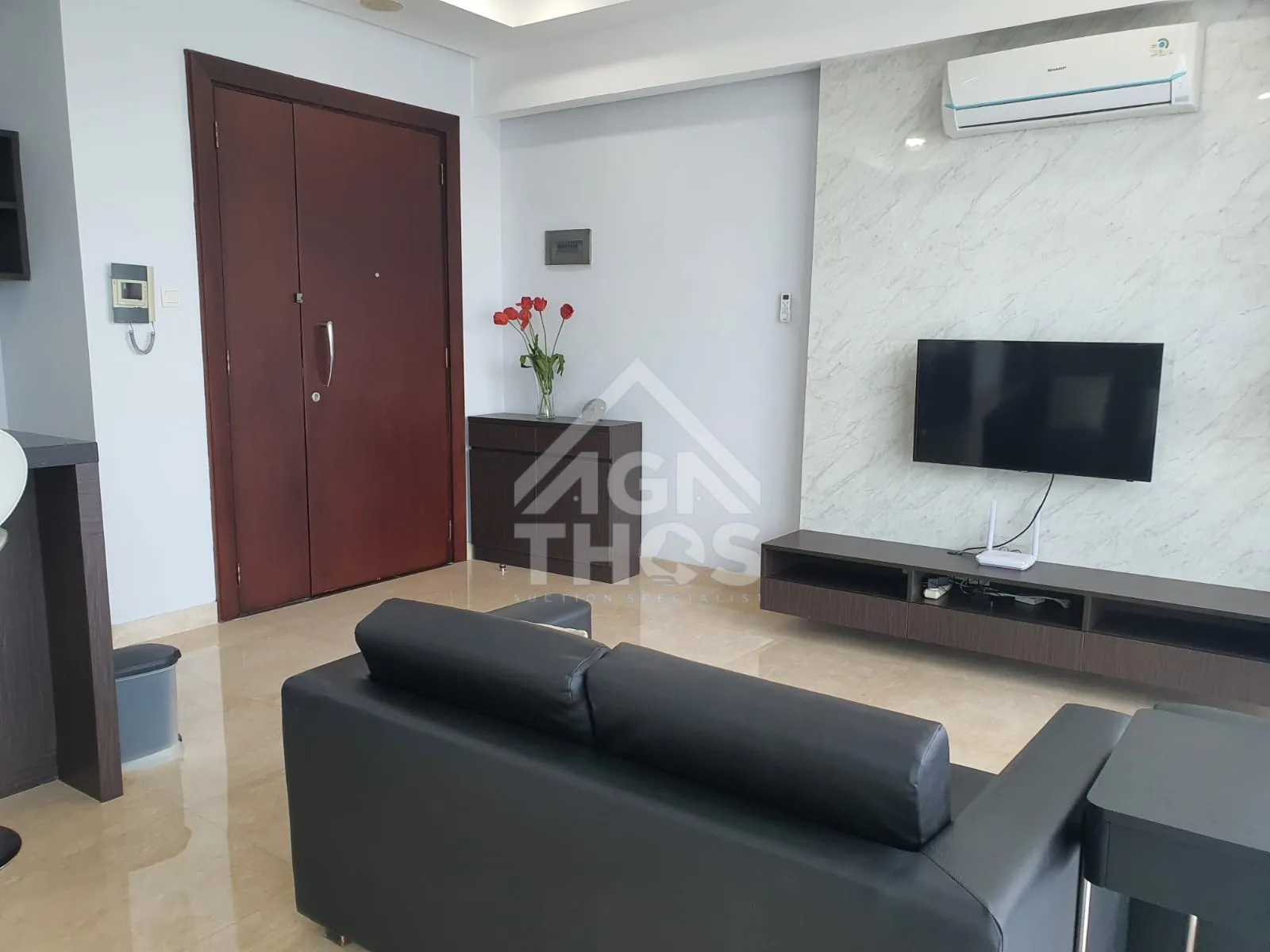 Foto Properti Disewakan apartemen kemang mansion 1 bedroom furnish rapi