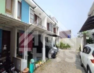 Foto Properti Di Jual Rumah 2 Lantai Perum. Puri Meruya Town House, Jl. H Saaba, Jl. Murni No. 8M, RT. 03/001, Kel. Joglo, Kec. Kembangan, Jakarta Barat