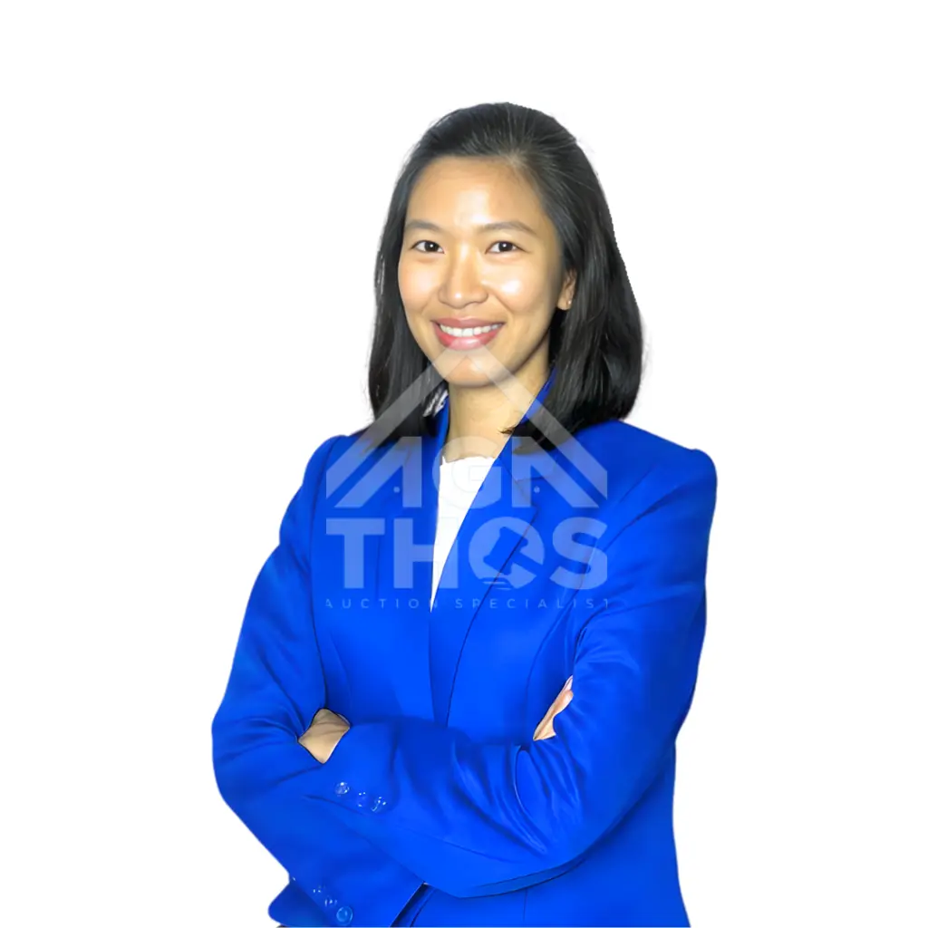 Agent Veronika Thio